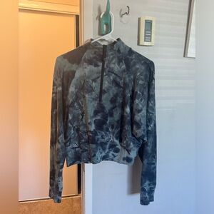 Lululemon half zip pullover